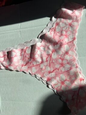 Laser cut panties Pink floral XS